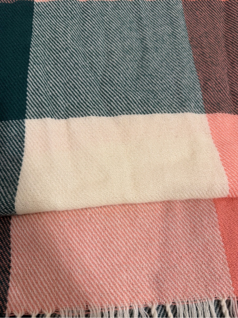 Color scarf-NWOT - Picture 2 of 4